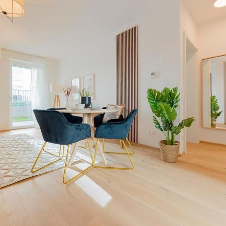 Garden.Lounge Krems Am Steinertor Apartment Bagian luar foto