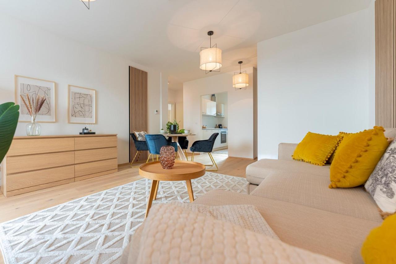 Garden.Lounge Krems Am Steinertor Apartment Bagian luar foto